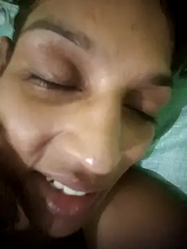 nidhiyadav00 online show from June 1, 7:04 pm