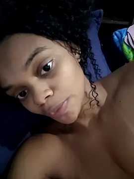 marialuiza2027 online show from April 25, 4:26 pm