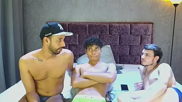 The Penthouse boys online show from April 25, 2:36 am