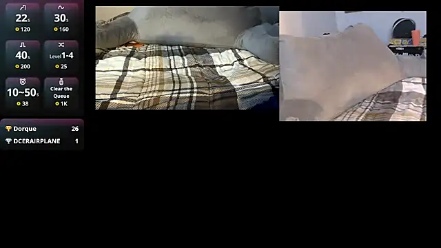 dirtylilsecret1507 online show from April 21, 1:42 am