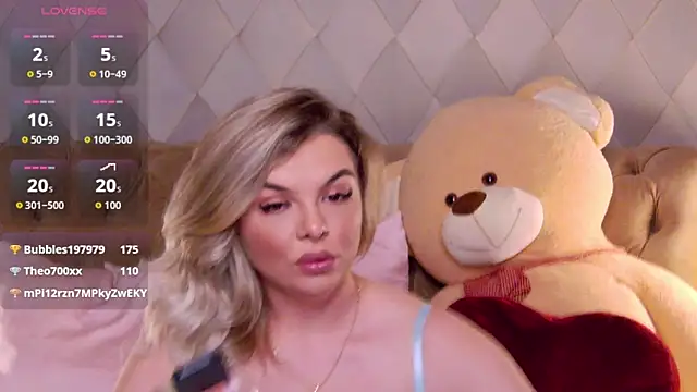 KimmBliss online show from April 21, 1:42 am