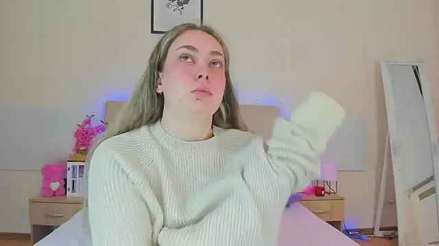 MelanieCuty online show from April 17, 5:20 am