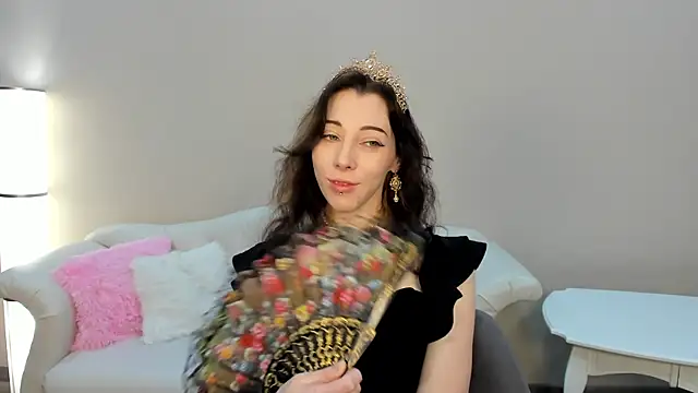 LeilaTaylors online show from April 3, 6:22 am