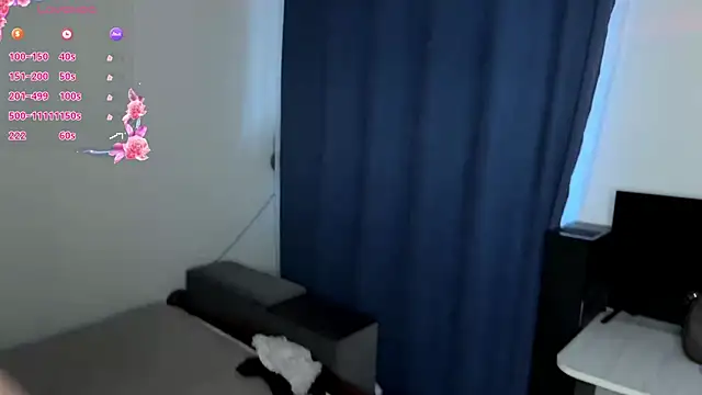 SweetiLun online show from April 10, 1:50 pm