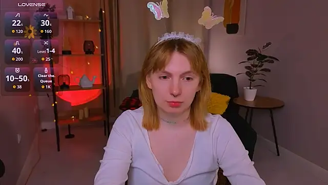 susie miu online show from April 19, 9:28 pm