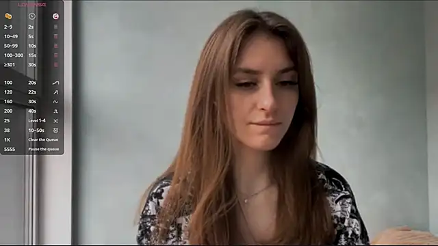 Moonstarisrares online show from April 1, 8:15 am