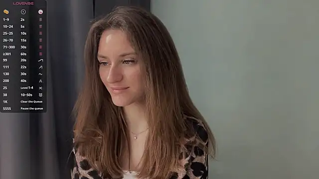 Moonstarisrares online show from April 11, 9:02 am