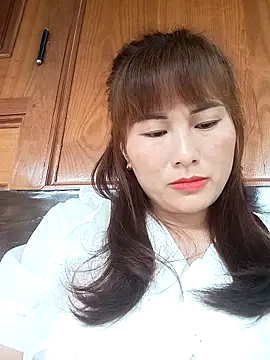 Lucxy-ki6 online show from April 23, 8:00 am