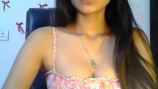 Hot Deepansi02 online show from May 30, 2:37 pm