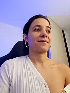 miaeyex online show from April 17, 11:56 am