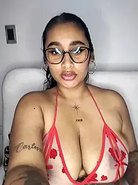 Mia skyy18 online show from April 15, 4:46 am