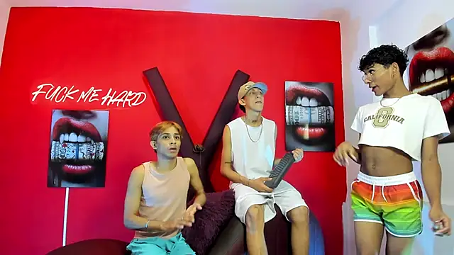 AVENGER GUYS1 online show from March 16, 1:48 pm