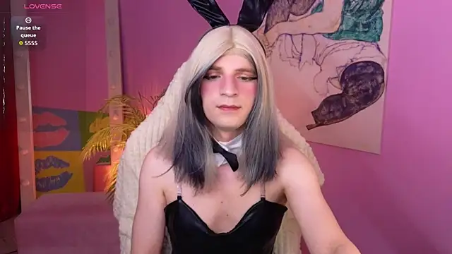 FoxIsPuff online show from July 5, 5:46 am