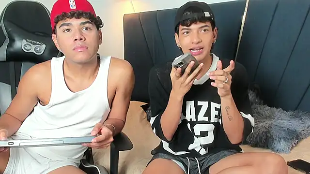 Enzo love18 online show from April 19, 3:50 am