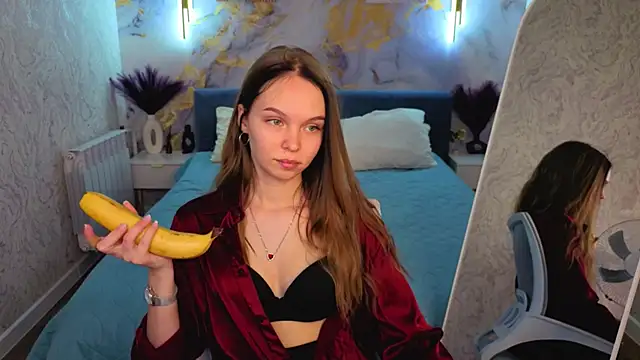 Sofa Vleifo online show from April 8, 4:47 am