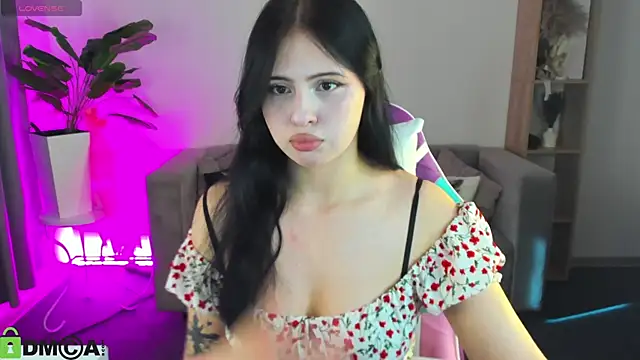 Kisa Blaze online show from April 13, 10:16 am