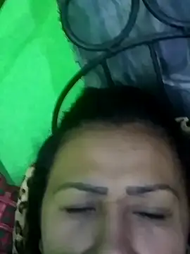 juliataylorhot online show from April 22, 12:29 am