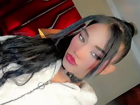 Paola Delfino online show from April 18, 11:35 am