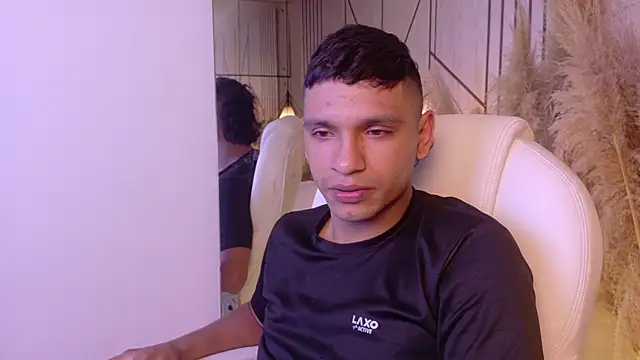 Pablo ludovica online show from April 16, 4:02 am