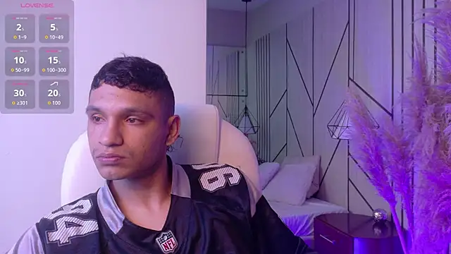 Pablo ludovica online show from April 18, 3:42 am