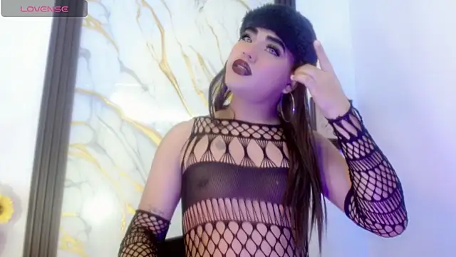 Alice Yermanotta online show from April 25, 3:31 am