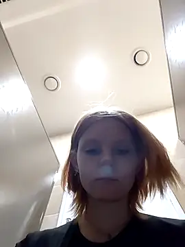 NinaParri online show from April 12, 7:55 am