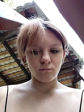 NinaParri online show from July 22, 4:35 am
