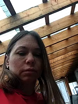 Couple qc online show from April 18, 12:51 pm