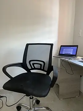 tabata monroee online show from April 17, 9:50 pm