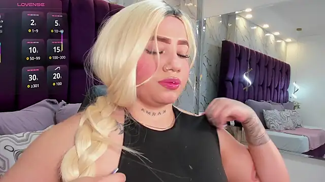 milamonroyy online show from April 16, 4:24 am