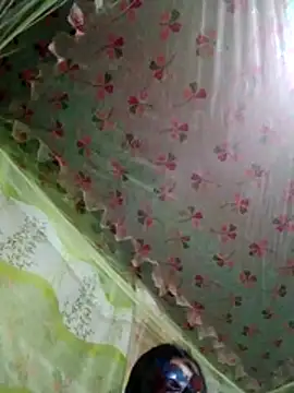 sexymoon2233 online show from April 2, 3:09 pm