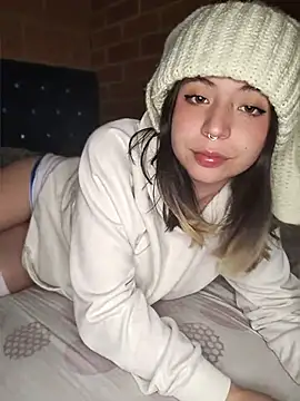 Petite CherryX online show from April 4, 1:26 am