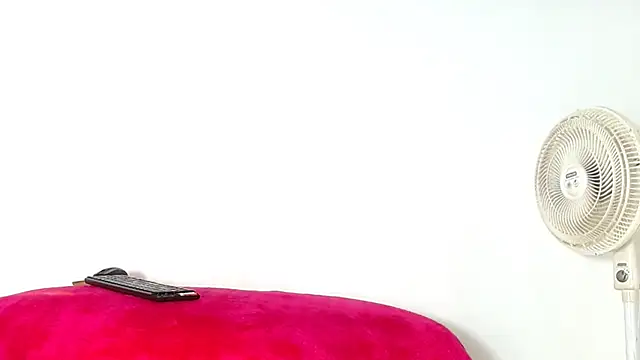 ambar69noir online show from April 12, 11:50 pm