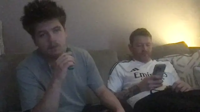 bear and boy online show from April 19, 3:17 am