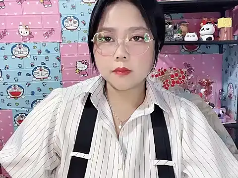 Nhanlu009 online show from June 10, 1:10 pm