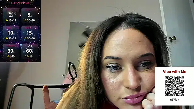 theevenussteele online show from May 15, 11:51 pm