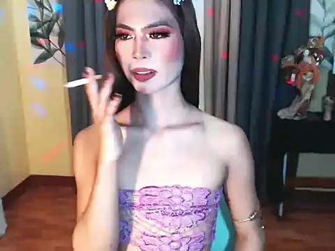 2fuckingwildDolls online show from April 17, 12:02 am