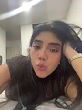 samatha swet online show from April 5, 8:13 am