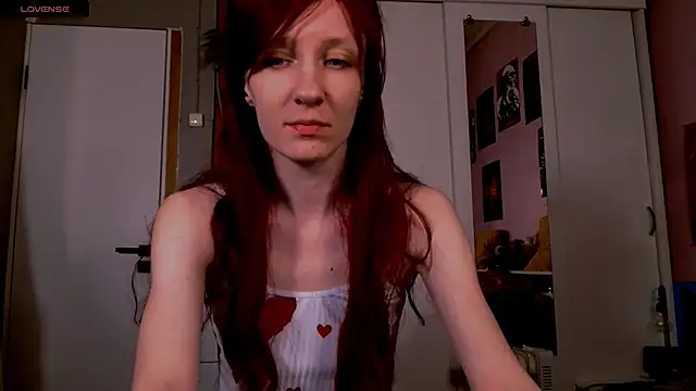 bzzz bzzz online show from March 29, 11:04 pm