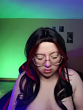 Gigi hart7 online show from April 20, 9:29 pm