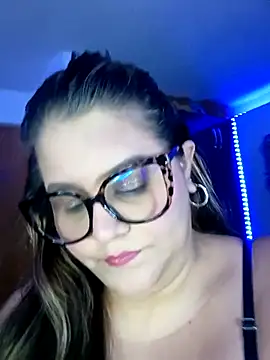 Bonny rousse01 online show from April 17, 12:29 pm