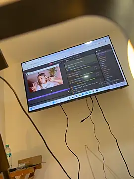 MelodyRey   online show from April 18, 1:30 am