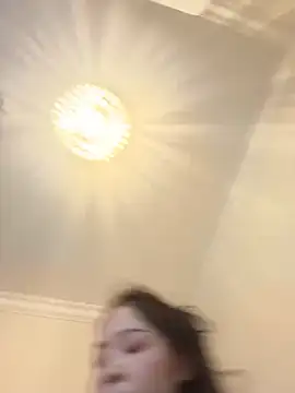 lucyxiaolulu online show from April 15, 9:21 am