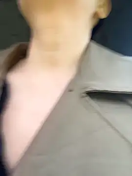 lucyxiaolulu online show from April 7, 2:13 am