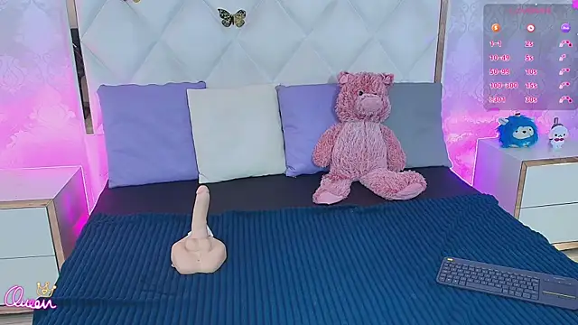 kolyn tay online show from April 18, 7:07 pm