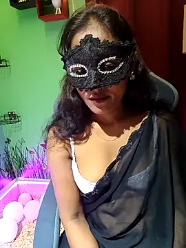 Lena mahiyaa online show from April 5, 2:16 pm