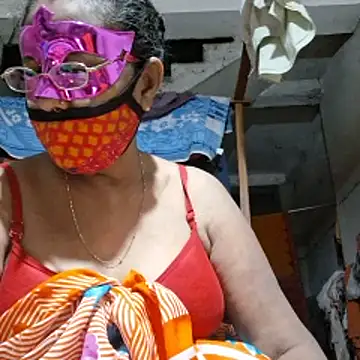 Riya45326 online show from July 17, 7:17 pm