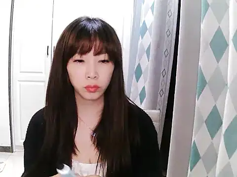 coco-LL online show from March 20, 3:17 pm