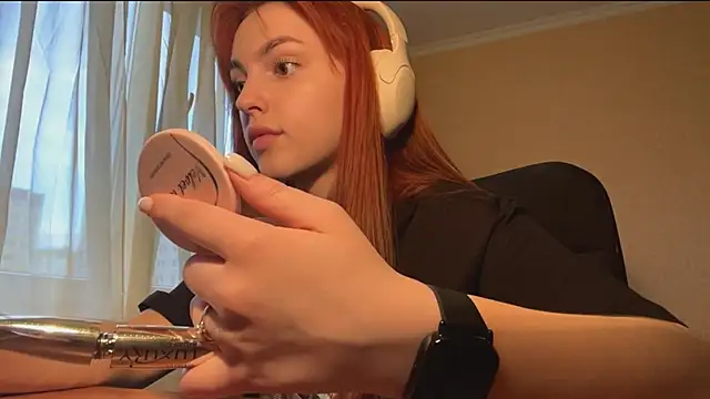 alisaonlyforu online show from April 6, 4:46 am