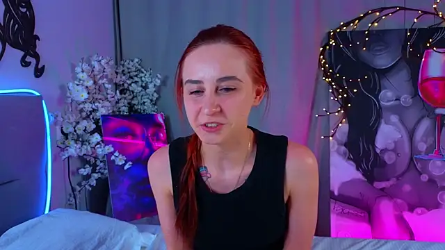 KathrynCanpbell online show from April 5, 7:24 pm